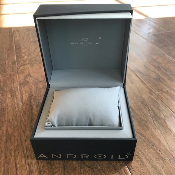 Android Other - ONLY 2 LEFT!! Android Watch Box